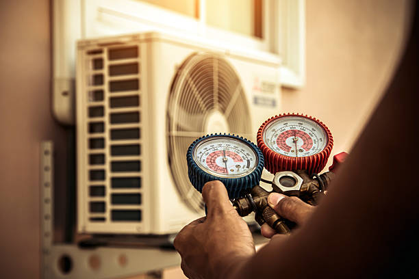 Professional Hvac technician working in Brookeville, MD